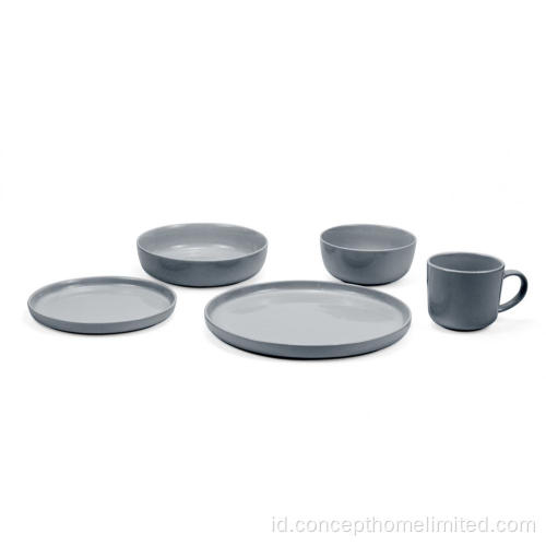 Set Makan Malam Glaze Stoneware - Multi